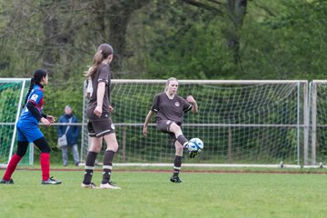Bild 181 - wCJ VfL Pinneberg3 - St.Pauli : Ergebnis: 2:1